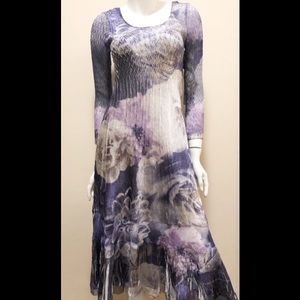 KOMAROV 3/4 sleeve charmeuse dress ‼️